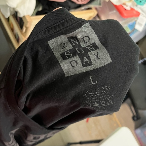 Second 2nd Sunday Black Graphic Tee Punk Music Band Inspired Large C2 - Picture 4 of 6